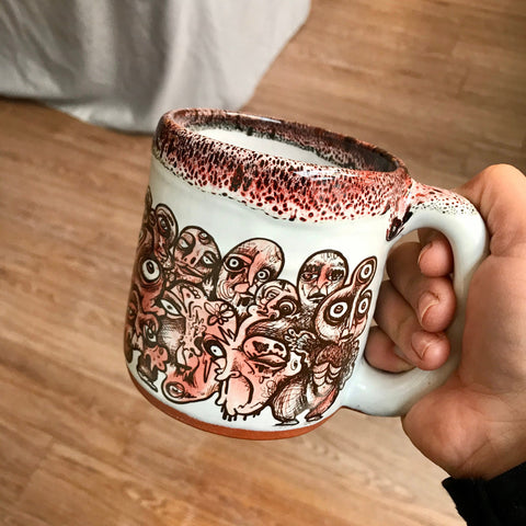 Funky Faces Sleeve Mug with Black and Red Lip Drip